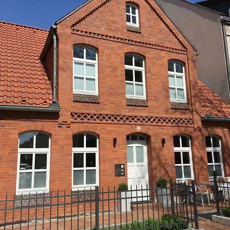 Leonhardts Haus & Hof *